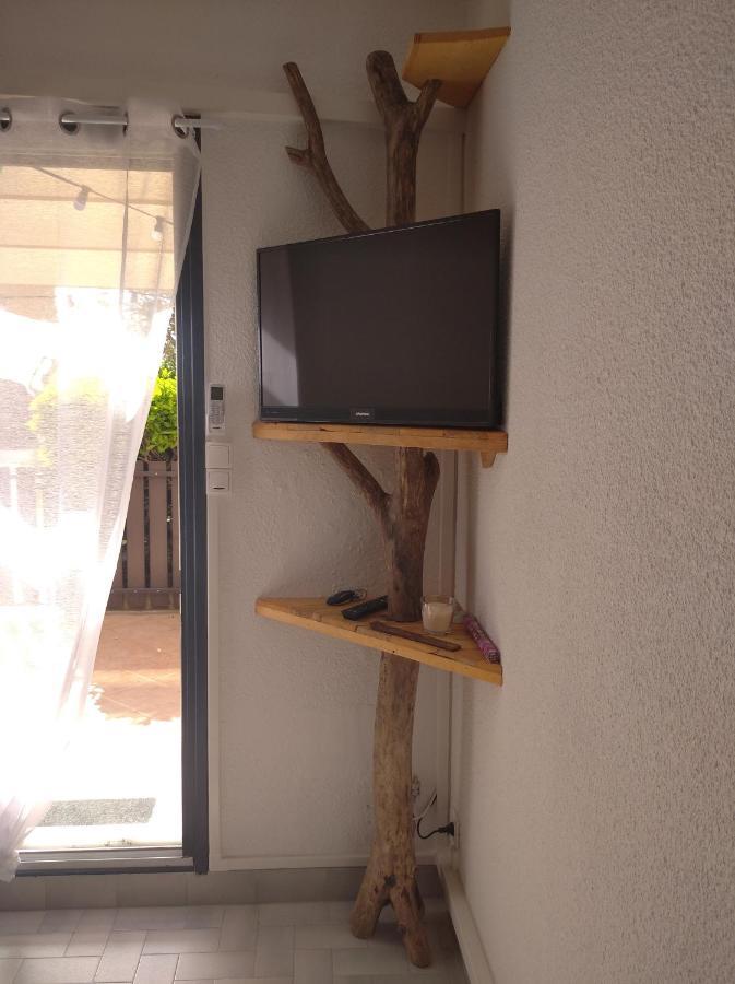 Residence Le Neptuna 50 Metres Plage Reservation Du Samedi Au Samedi En Haute Saison Agde Dış mekan fotoğraf
